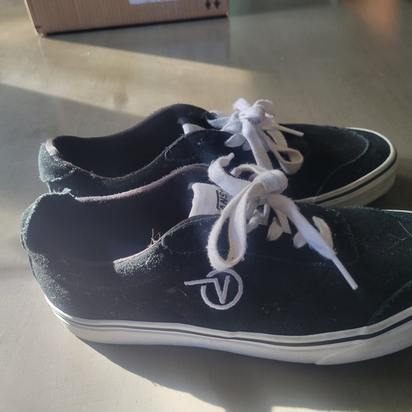 VANS Black Canvas Sneakers with White Laces - Picture 3 of 4